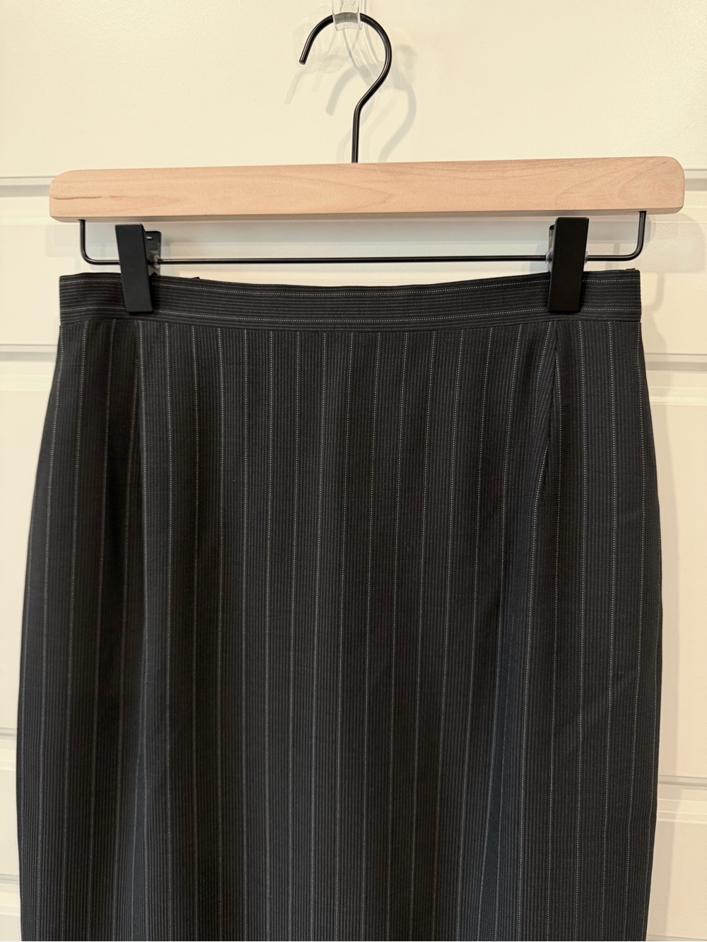 Vintage Genny Italian Pinstripe Mini Skirt – Wool Silk Blend – Y2K Office Siren - Picture 3 of 8